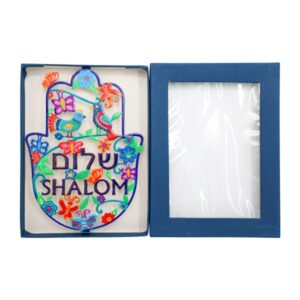 חמסה גדולה צבעונית עם ציפורים ופרפרים וכיתוב "שלום" בעברית ואנגלית